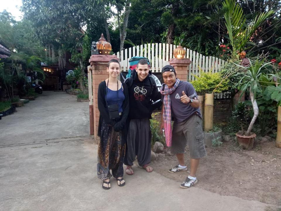The Local Mae Hong Son Διαμέρισμα Εξωτερικό φωτογραφία